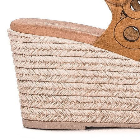 Maciejka L4705-07-00-0 Yellow Sandals