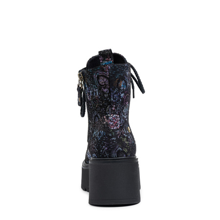 Maciejka Women's Platform Boots, Black with Floral Pattern - Stylish Patterned Shoes