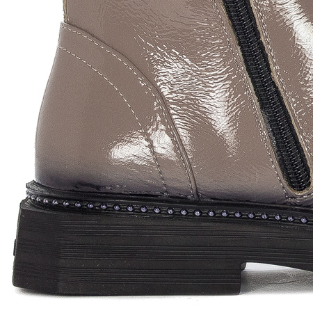Venezia Women's Beige patent leather boots