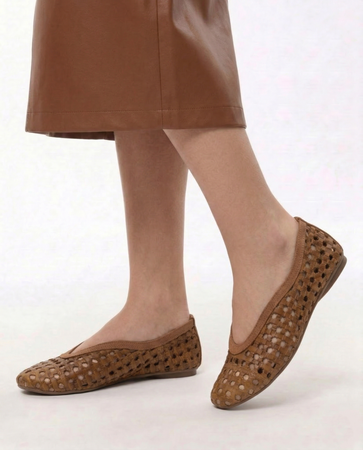 Maciejka Women’s Leather Perforated Flats Breathable Loafers Almond Toe Brown 07307-29/00-0