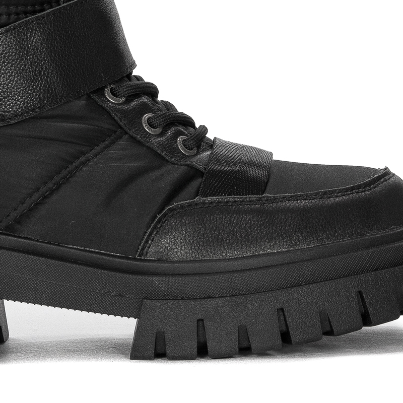 GOE Women's platform leather black boots