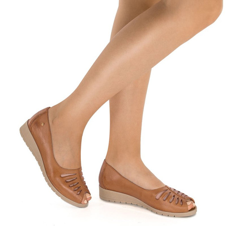 Maciejka 04499-29/00-1 Red Flat Shoes
