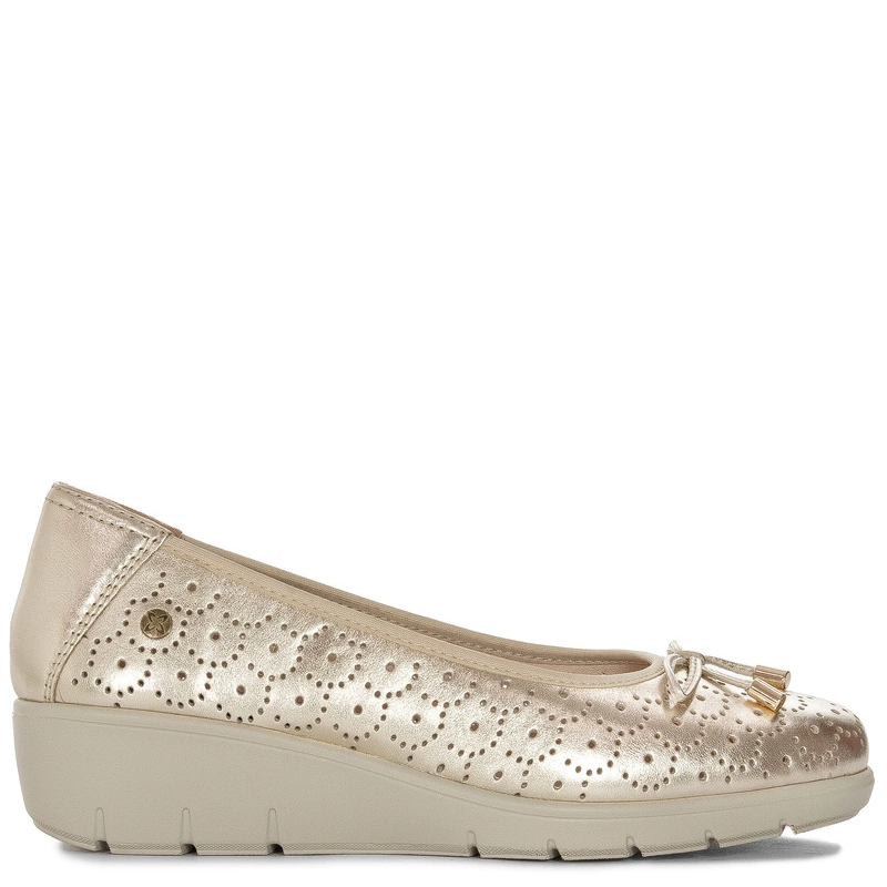 Maciejka Leather Perforated Wedge Shoes in Gold P6805-25-00-1