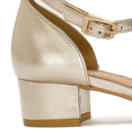 Maciejka 04509-25/00-1 Gold Pumps