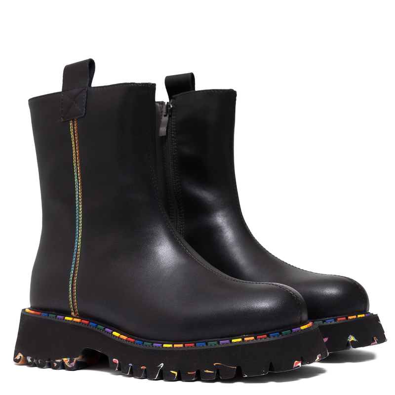 T. Sokolski Platform Ankle Boots Color-Accented Sole Black CH-Z25-84-BLK
