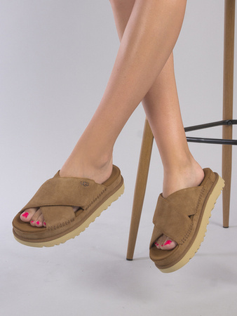 UGG W Goldenstar Cross Slide Chestnut