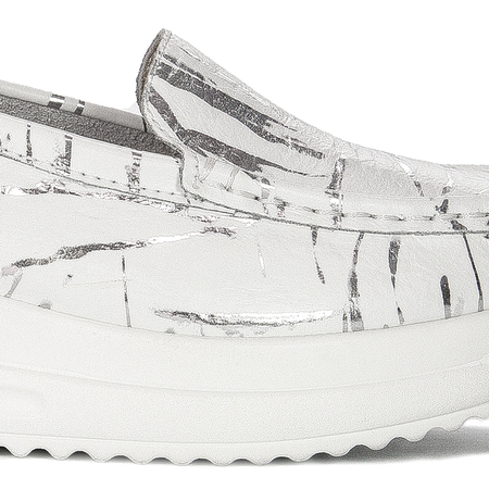 Artiker White & Silver Women's Flat Shoes