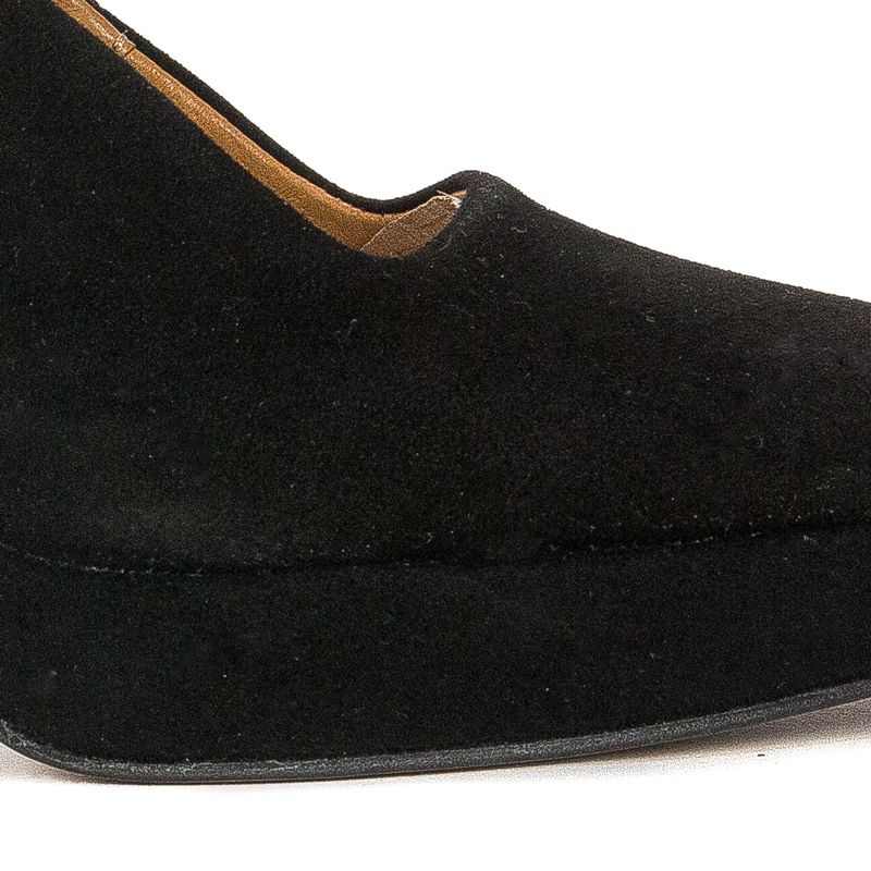 Maciejka Women's leather pumps black
