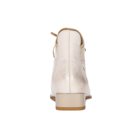 Maciejka Light Beige Lace-up Boots