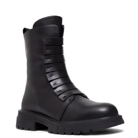 T. Sokolski Leather Chunky Boots Zip Black AN-Z25-194-BLK