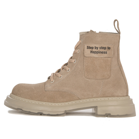 Leather Boccato boots on a Beige platform