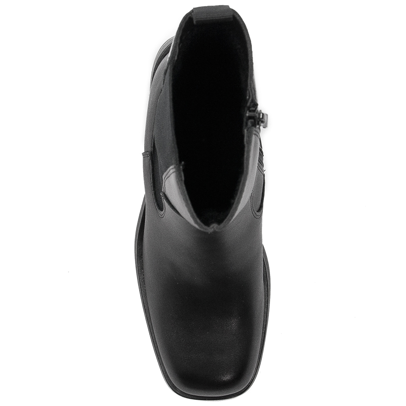 Black boots Sergio Leone on the post