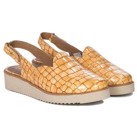 Maciejka Women's leather shoes Yellow