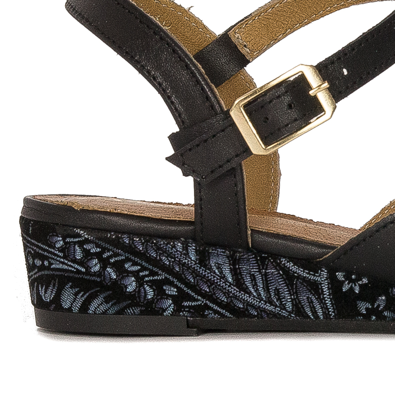 Maciejka Black Sandals