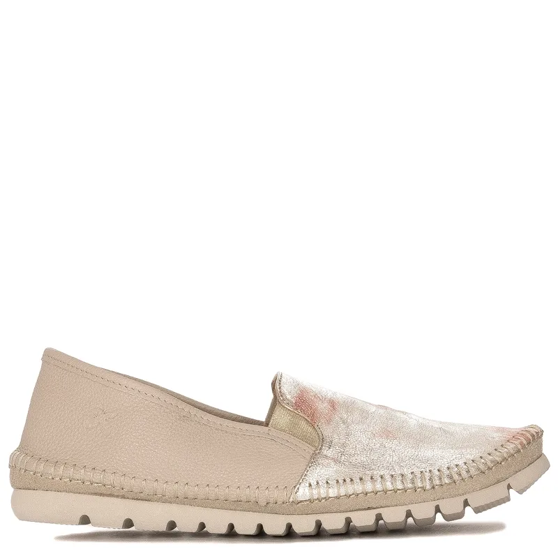 Maciejka Beige & Gold Low Shoes