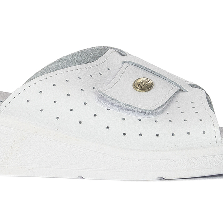 Comfooty Women's Slides White