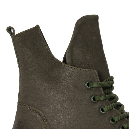 Venezia Black Leather Green boots