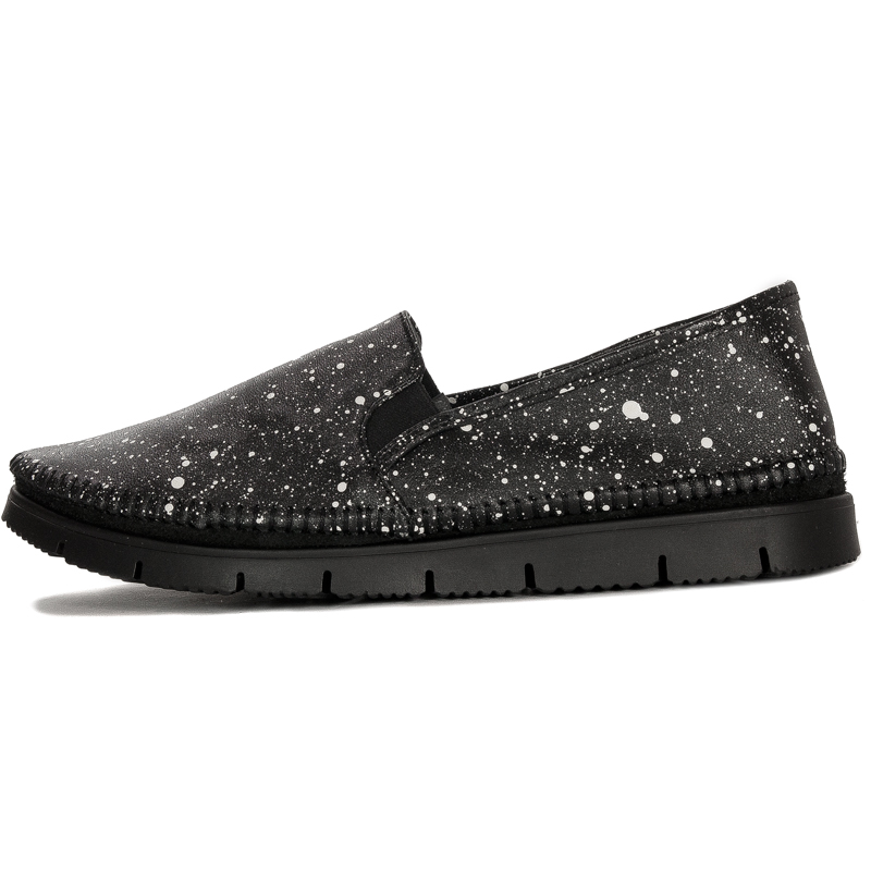 Maciejka Black & White Low Shoes