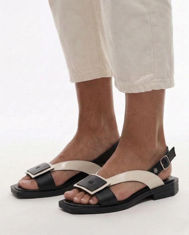 Maciejka Leather Two-Tone Sandals With Decorative Buckle Black-Beige K7478-01/00-1