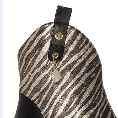 Opra West Low Zebra