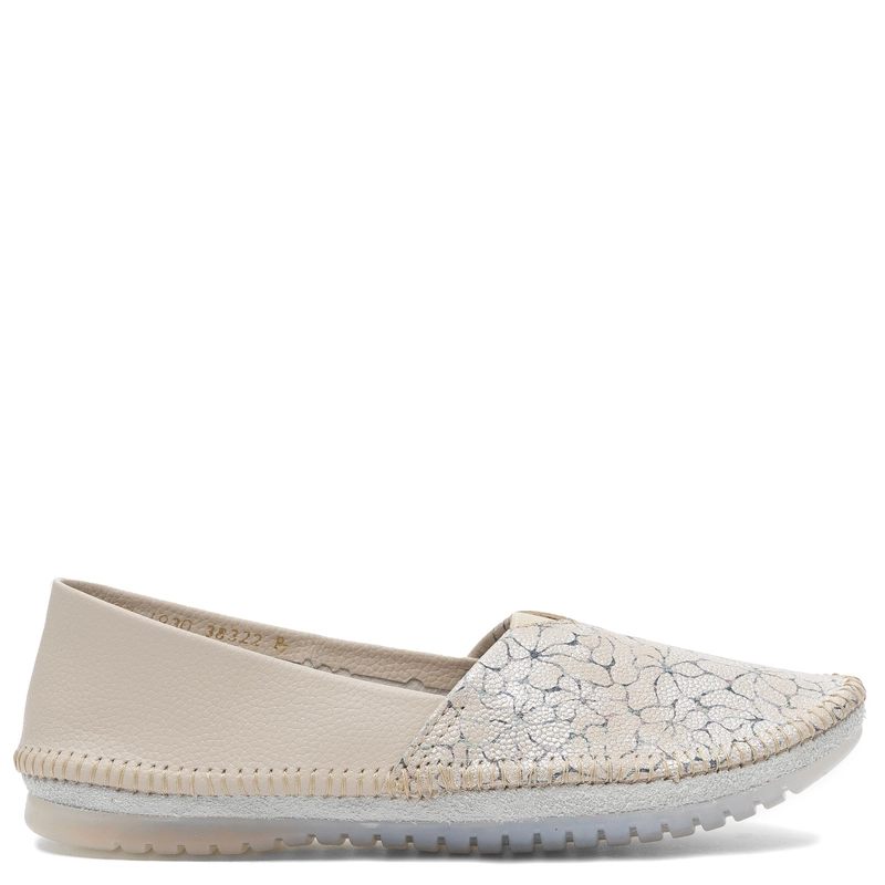 Maciejka Leather Slip-On Loafers with Floral Pattern Beige 1930B-32/00-0