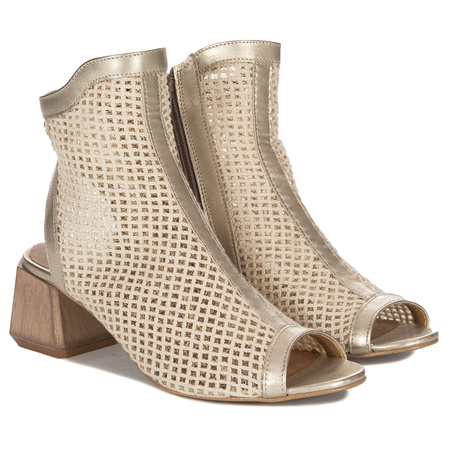 Maciejka leather cutout block-heel sandals gold 06899-25/00-0