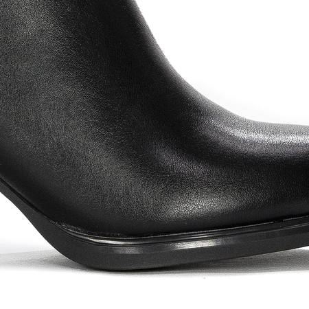 S.Barski Women's Black warmed boots