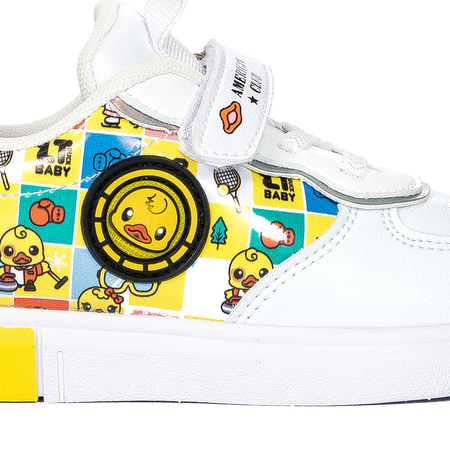American Club BD19/21 White Sneakers