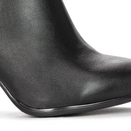 Botki damskie Filippo DBT1547-20 BK na słupku czarne