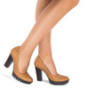 Maciejka Leather Pumps on Block Heel and Platform Brown 02629-29-00-1