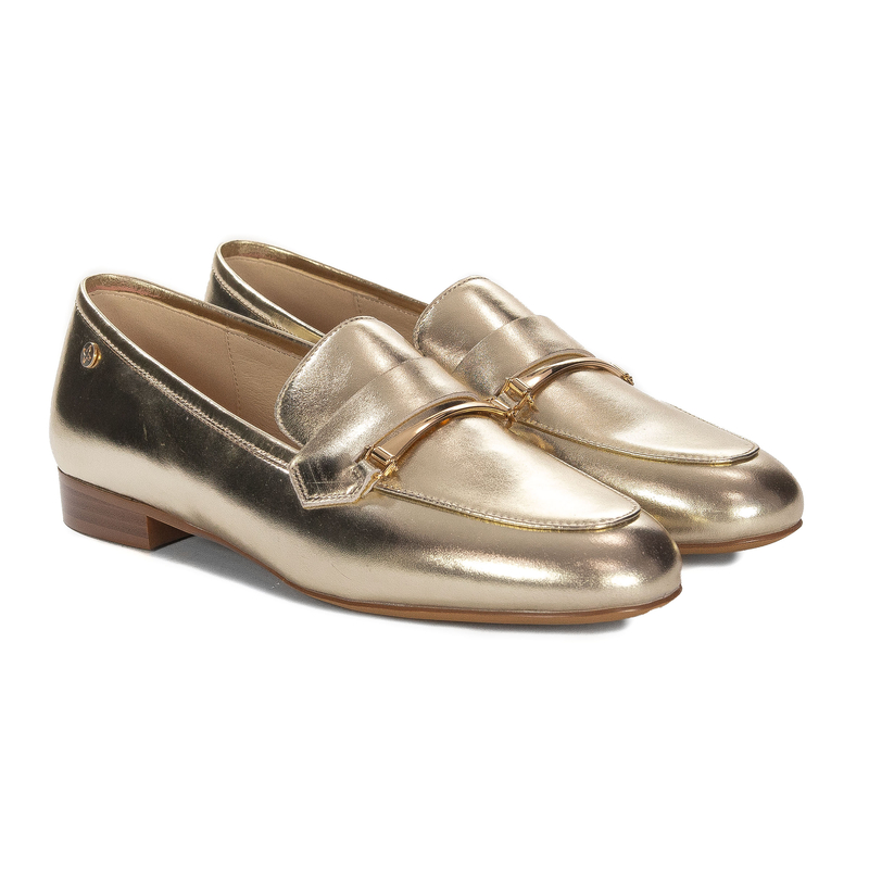 Maciejka Elegant Slip On Loafers With Gold Buckle Gold K6809-25/00-1