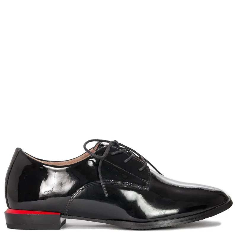 Women's shoes Filippo black lacquered leather