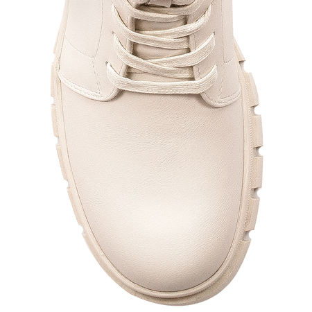 Boots Sergio insulated on the platform Beige