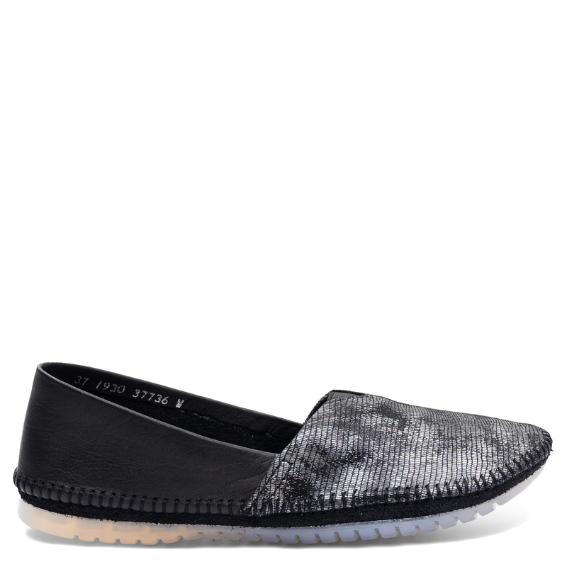 Maciejka Leather Loafers Artistic Design Silver Black 1930W-52/00-0
