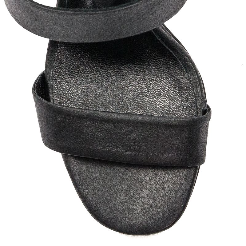 Venezia Esti Black Sandals