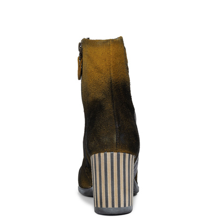 Maciejka Gradient Suede Ankle Boots Block Heel Black Yellow 06155-07/00-7