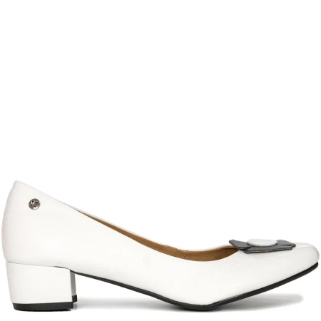 Maciejka 05034-11/00-1 White Pumps