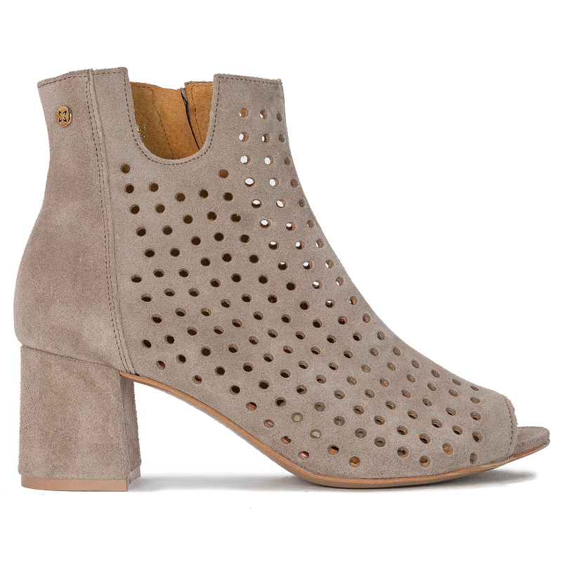 Maciejka 05420-10/00-5 Dark Beige Boots