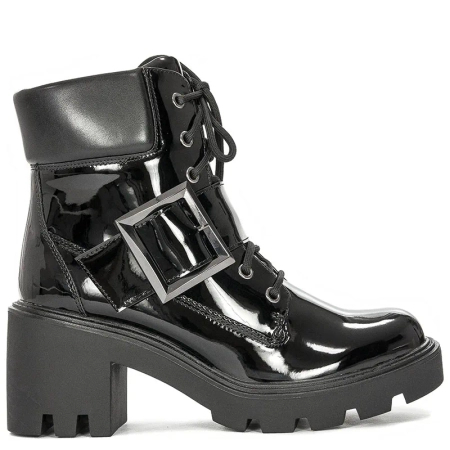 Botki Jezzi 21BT35-4216 z klamrami lakierowane Black Czarne