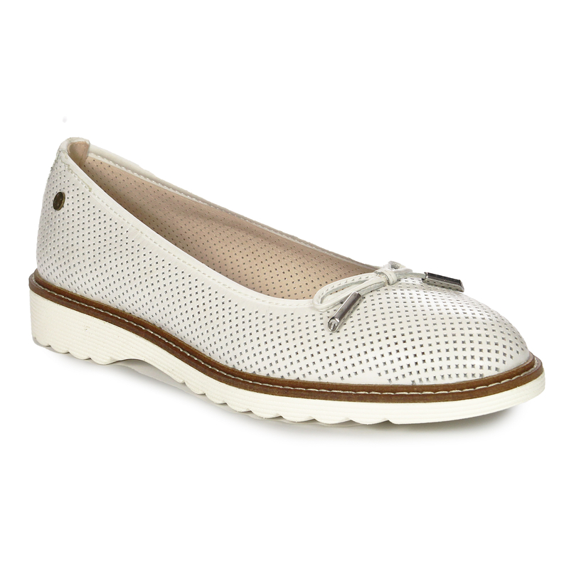 Maciejka White Leather Low Shoes