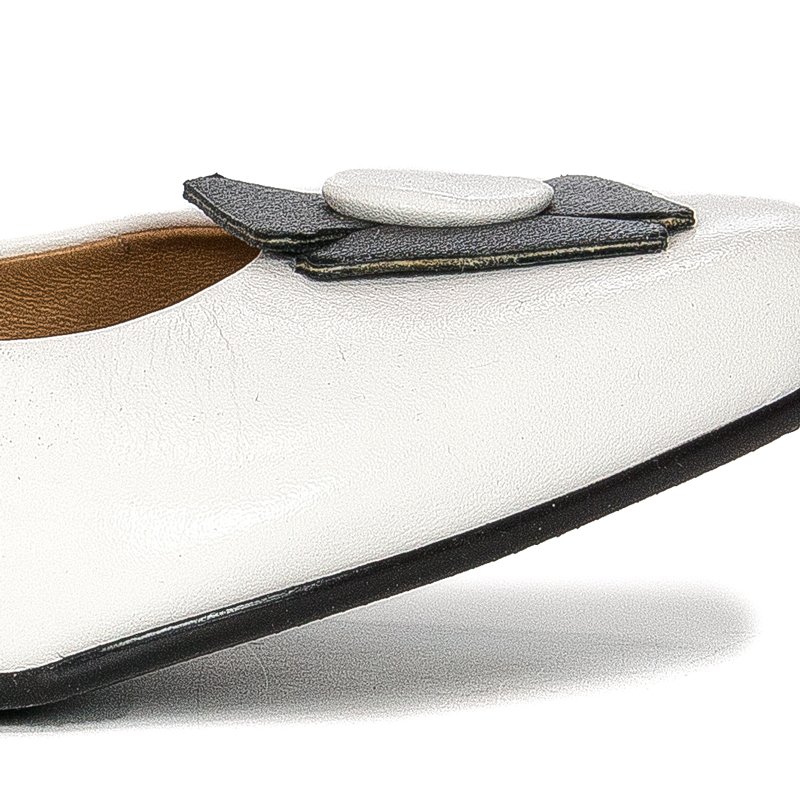 Maciejka 05034-11-00-1 White Pumps
