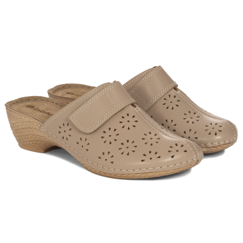 Inblu Women's Flip-Flops Beige