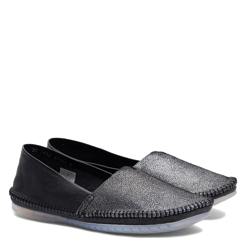 Maciejka Leather Slip-On Shoes Textured Silver-Black 1930W-46/00-0