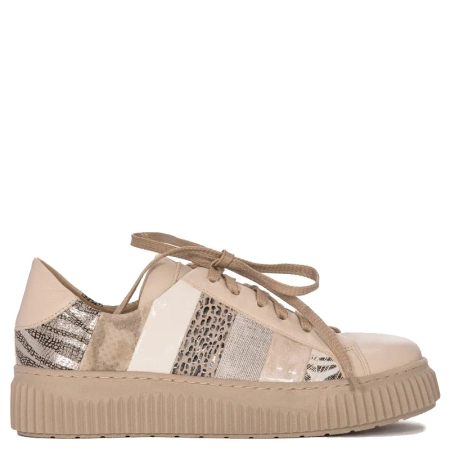 Maciejka Women's Beige Flat Shoes