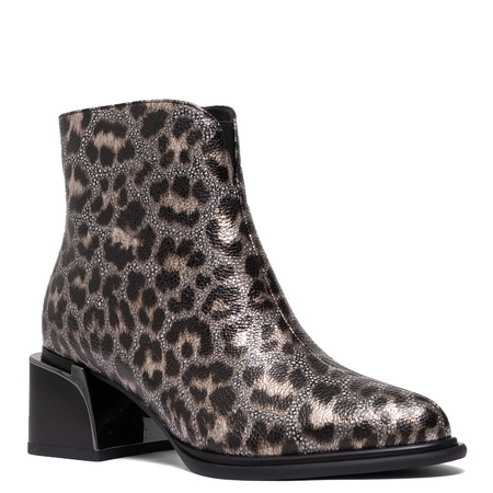 S.Barski Women's Boots Black&Gold