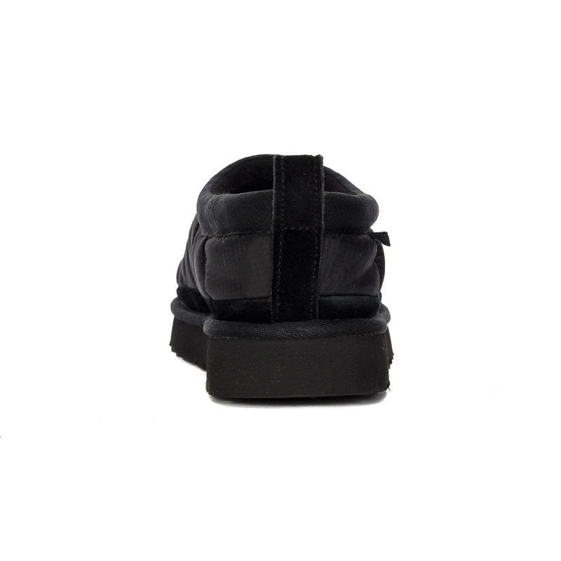 UGG W Tasnam LTA Black 1142050 BLK