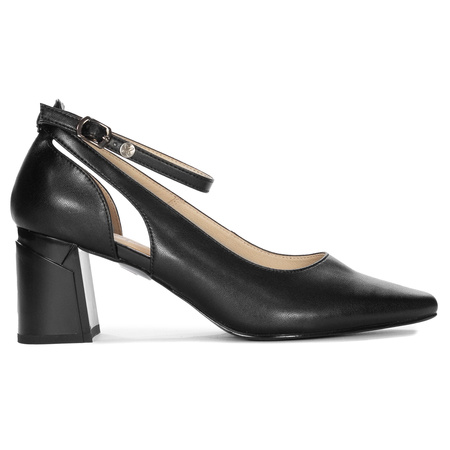 Maciejka Black Pumps