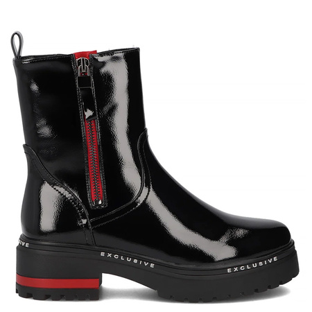 Filippo Lakierowane Ocieplane Botki Na Klocku 4 Cm Czarne DBT746825BK