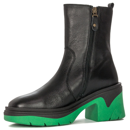 Maciejka 05746-09/00-7 Black+Green Boots