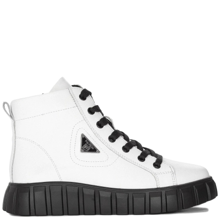 Filippo Ankle boots for women on a white platform